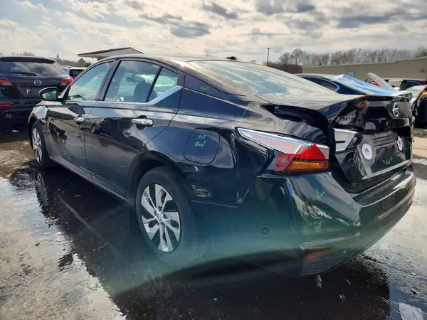1N4BL4BV1LC216853 2020 NISSAN ALTIMA - Image 2