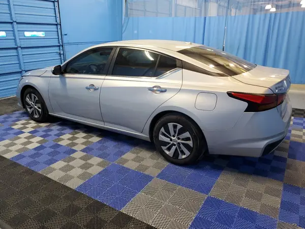1N4BL4BV1LC256091 2020 NISSAN ALTIMA - Image 2
