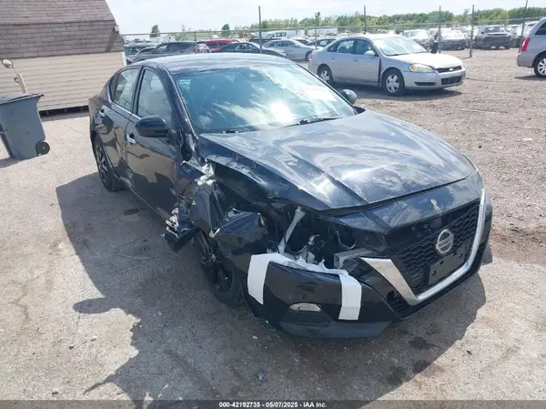 1N4BL4BV1MN382392 2021 NISSAN ALTIMA - Image 1