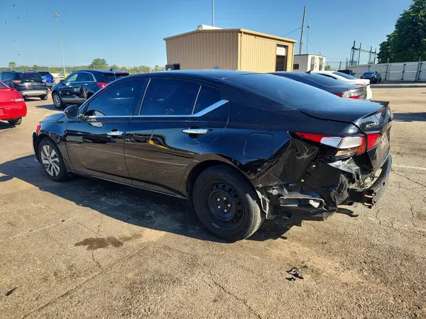 1N4BL4BV1MN398589 2021 NISSAN ALTIMA - Image 2