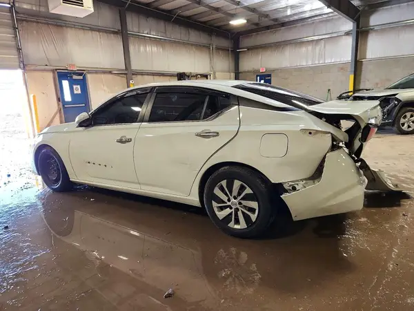 1N4BL4BV1NN327880 2022 NISSAN ALTIMA - Image 2