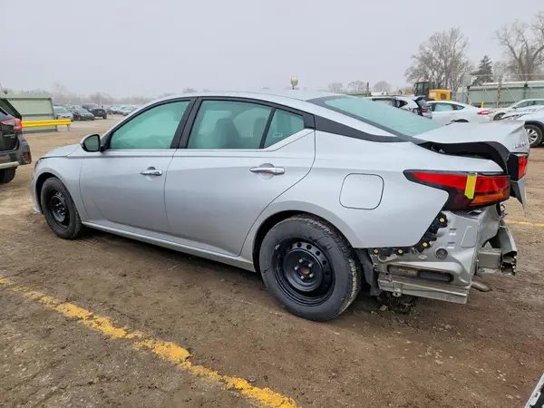 1N4BL4BV1NN398450 2022 NISSAN ALTIMA - Image 2