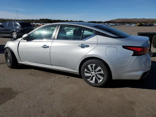1N4BL4BV1NN410421 2022 NISSAN ALTIMA - Image 2