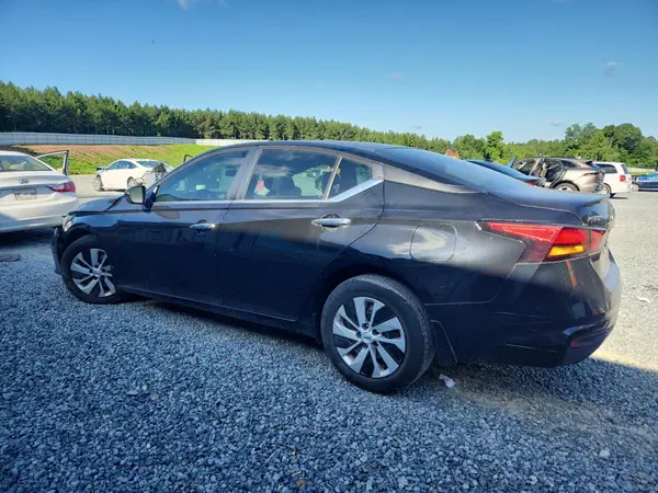 1N4BL4BV1NN411438 2022 NISSAN ALTIMA - Image 2