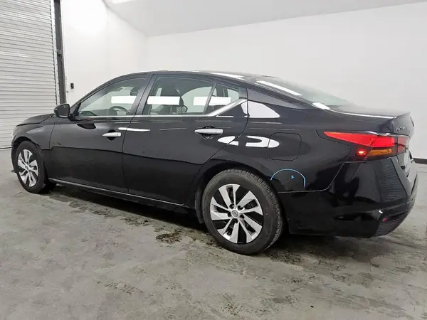 1N4BL4BV1PN338588 2023 NISSAN ALTIMA - Image 2