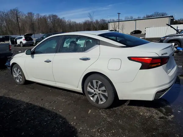 1N4BL4BV1PN360834 2023 NISSAN ALTIMA - Image 2