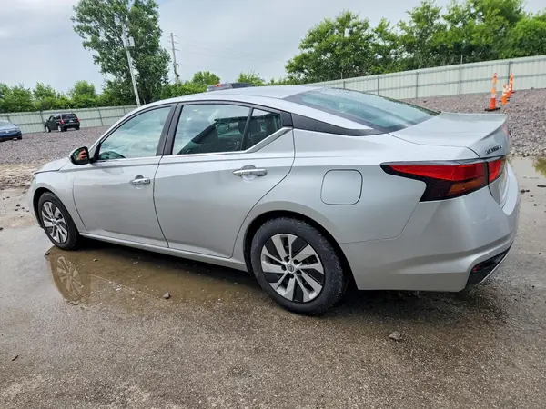 1N4BL4BV1PN372367 2023 NISSAN ALTIMA - Image 2