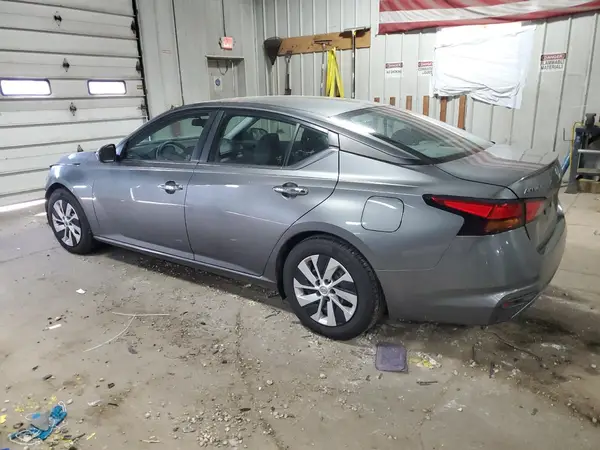1N4BL4BV1PN388004 2023 NISSAN ALTIMA - Image 2