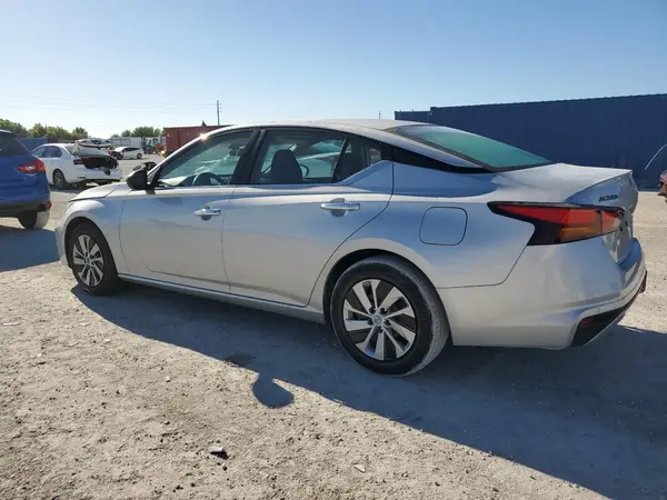 1N4BL4BV1RN340652 2024 NISSAN ALTIMA - Image 2