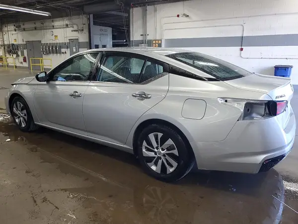 1N4BL4BV1RN346905 2024 NISSAN ALTIMA - Image 2