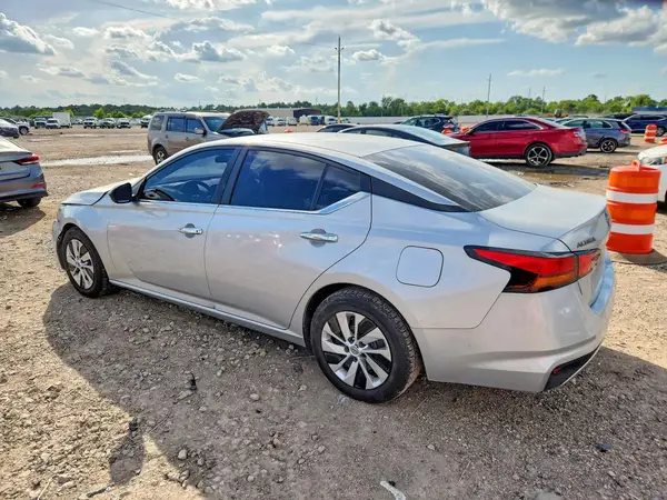 1N4BL4BV1RN362974 2024 NISSAN ALTIMA - Image 2