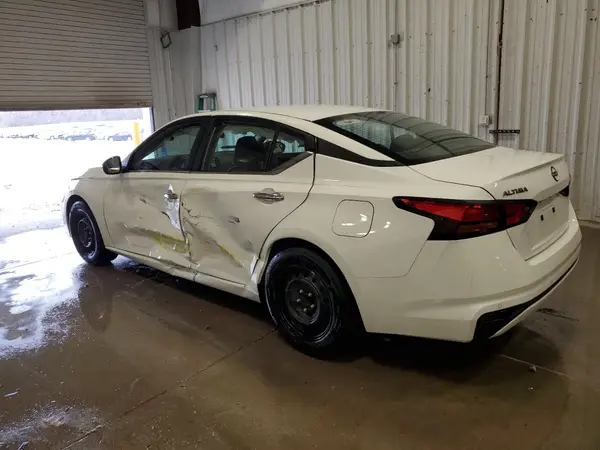 1N4BL4BV1RN364398 2024 NISSAN ALTIMA - Image 2