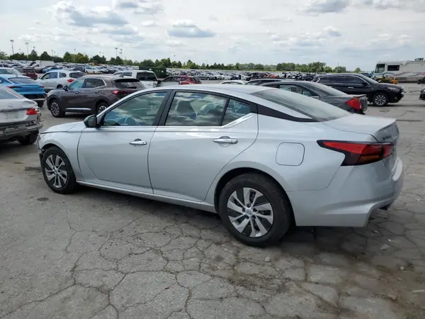 1N4BL4BV1RN371111 2024 NISSAN ALTIMA - Image 2