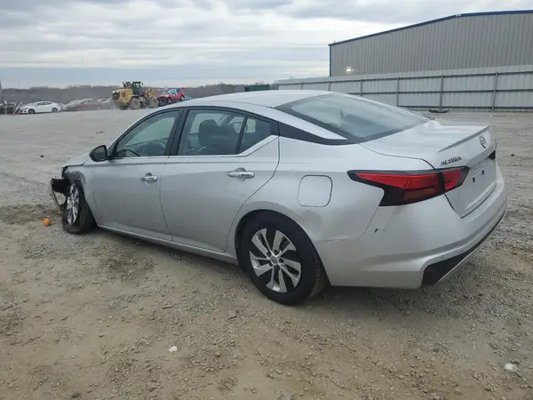 1N4BL4BV1RN374123 2024 NISSAN ALTIMA - Image 2