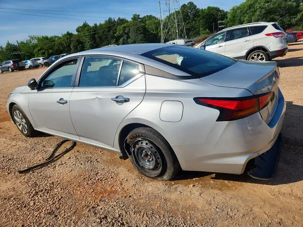 1N4BL4BV1RN379113 2024 NISSAN ALTIMA - Image 2