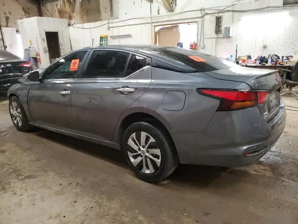 1N4BL4BV1RN380598 2024 NISSAN ALTIMA - Image 2