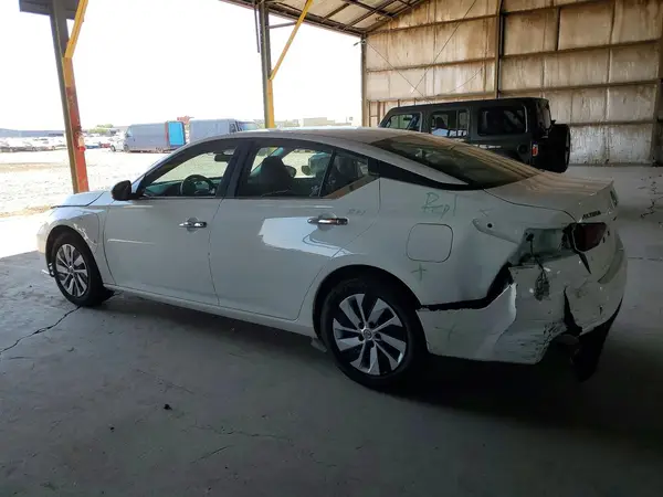 1N4BL4BV1RN381542 2024 NISSAN ALTIMA - Image 2
