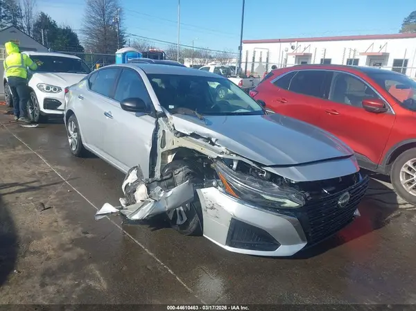 1N4BL4BV1RN384067 2024 NISSAN ALTIMA - Image 1