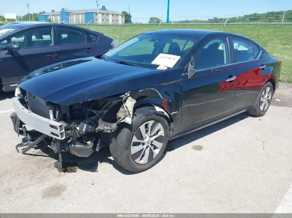 1N4BL4BV1RN384506 2024 NISSAN ALTIMA - Image 2
