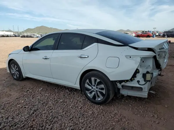 1N4BL4BV1RN389298 2024 NISSAN ALTIMA - Image 2
