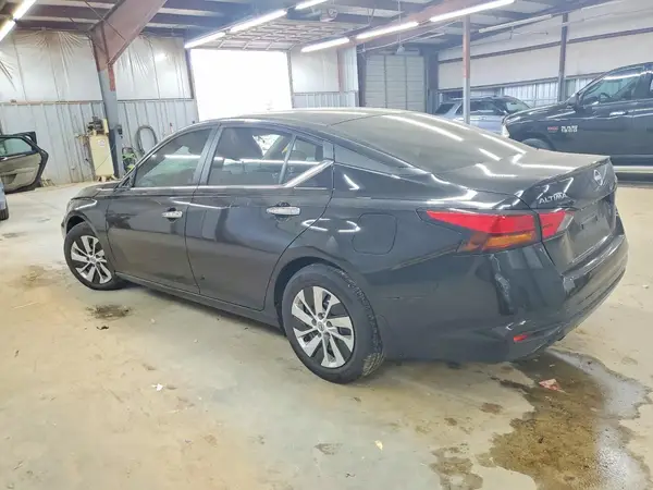 1N4BL4BV1RN402356 2024 NISSAN ALTIMA - Image 2