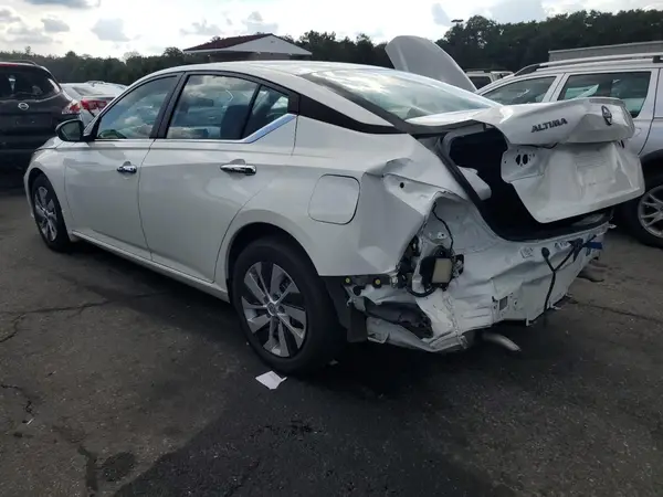 1N4BL4BV1RN414426 2024 NISSAN ALTIMA - Image 2