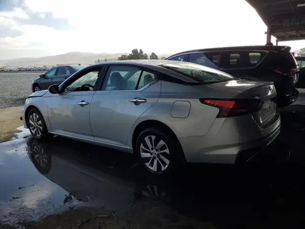 1N4BL4BV1RN421439 2024 NISSAN ALTIMA - Image 2