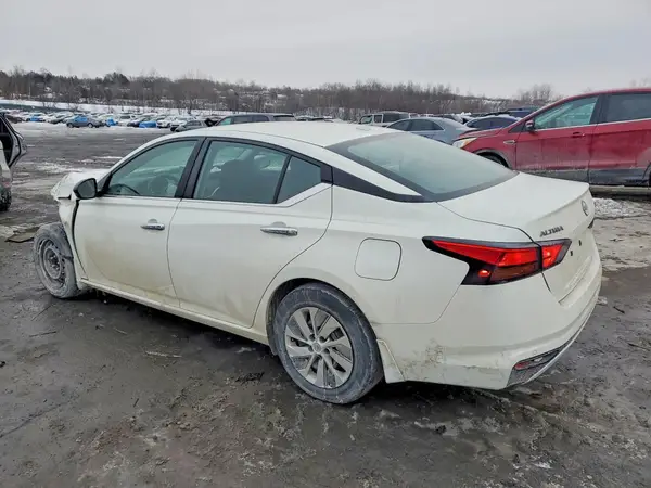 1N4BL4BV1SN301033 2025 NISSAN ALTIMA - Image 2
