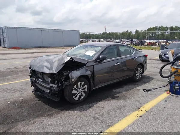 1N4BL4BV1SN324683 2025 NISSAN ALTIMA - Image 2