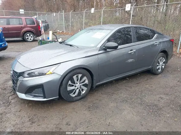 1N4BL4BV1SN341144 2025 NISSAN ALTIMA - Image 2