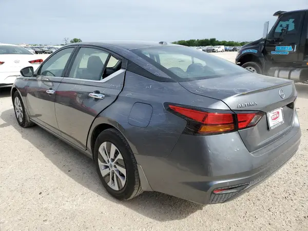 1N4BL4BV1SN341256 2025 NISSAN ALTIMA - Image 2