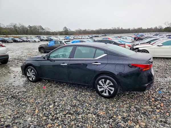 1N4BL4BV1SN398735 2025 NISSAN ALTIMA - Image 2