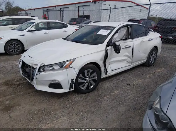 1N4BL4BV2KC108014 2019 NISSAN ALTIMA - Image 2