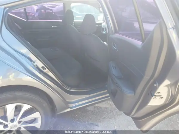 1N4BL4BV2KC124181 2019 NISSAN ALTIMA - Image 8
