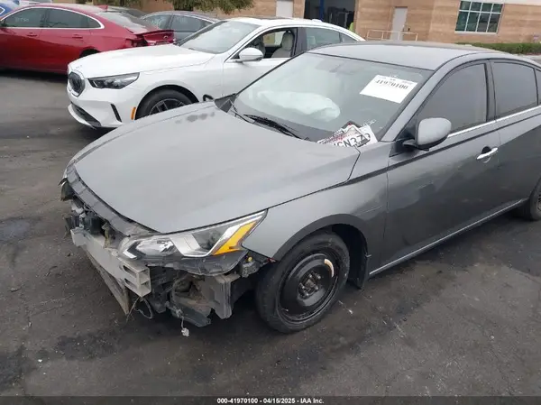 1N4BL4BV2KC136119 2019 NISSAN ALTIMA - Image 2