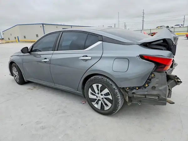 1N4BL4BV2KC140154 2019 NISSAN ALTIMA - Image 2