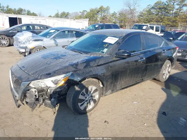 1N4BL4BV2KC143782 2019 NISSAN ALTIMA - Image 2