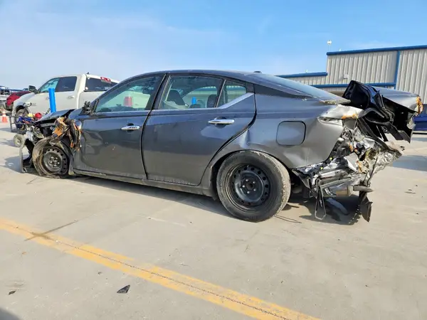 1N4BL4BV2KC160629 2019 NISSAN ALTIMA - Image 2