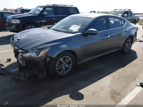 1N4BL4BV2KC166401 2019 NISSAN ALTIMA - Image 2