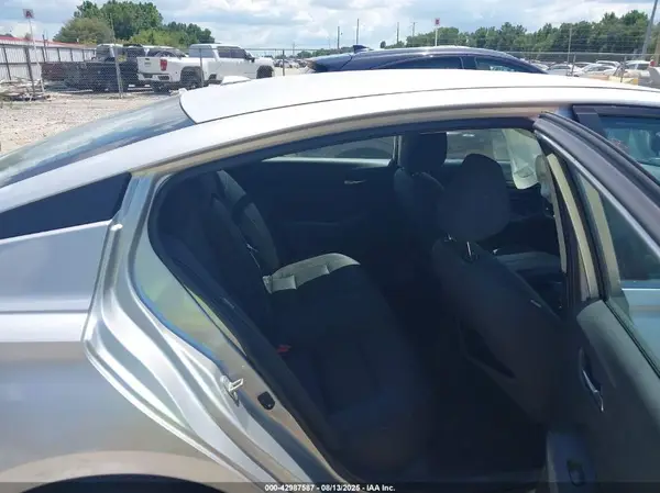 1N4BL4BV2KC192058 2019 NISSAN ALTIMA - Image 8