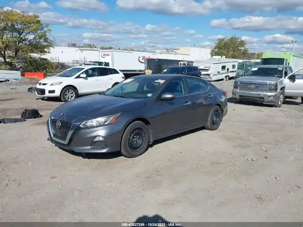 1N4BL4BV2KC215225 2019 NISSAN ALTIMA - Image 2