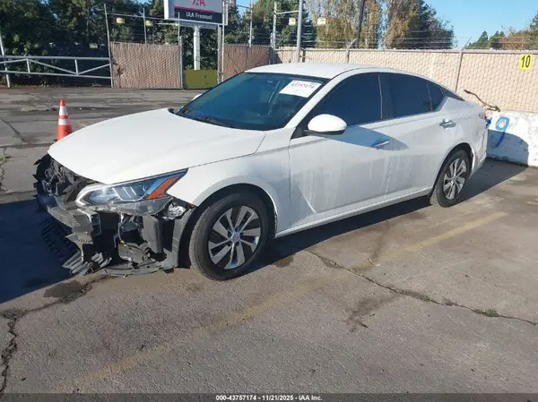 1N4BL4BV2KC242795 2019 NISSAN ALTIMA - Image 2