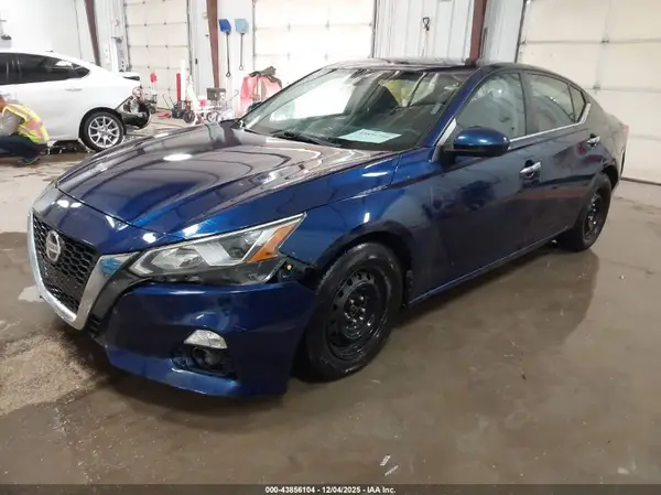 1N4BL4BV2KC249679 2019 NISSAN ALTIMA - Image 2
