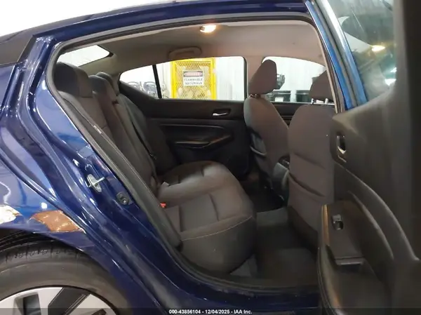 1N4BL4BV2KC249679 2019 NISSAN ALTIMA - Image 8