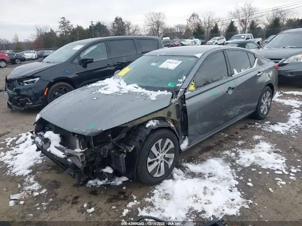 1N4BL4BV2KC249732 2019 NISSAN ALTIMA - Image 2