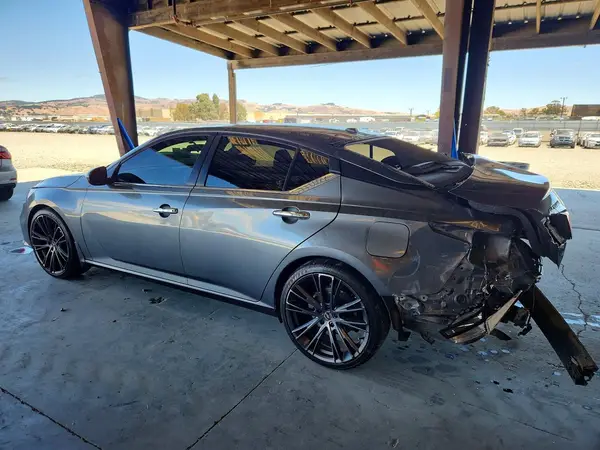 1N4BL4BV2KN305737 2019 NISSAN ALTIMA - Image 2