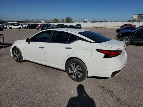 1N4BL4BV2KN329150 2019 NISSAN ALTIMA - Image 2
