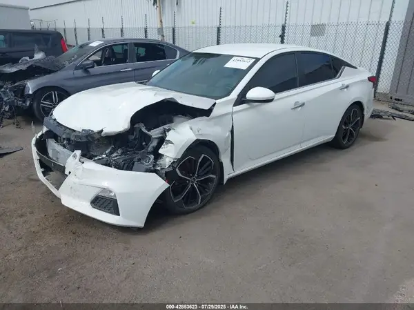 1N4BL4BV2LC116745 2020 NISSAN ALTIMA - Image 2