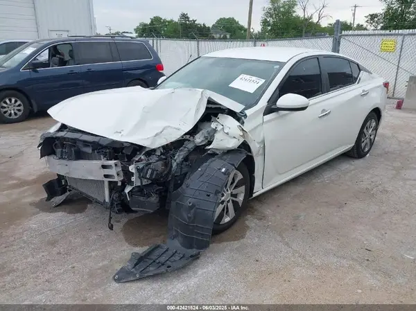 1N4BL4BV2LC128880 2020 NISSAN ALTIMA - Image 2
