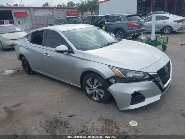 1N4BL4BV2LC130628 2020 NISSAN ALTIMA - Image 1